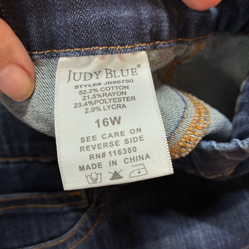 Judy Blue High Waist Pull-On Double Cuff Slim Fit Jeans 16W - Picture 7 of 7